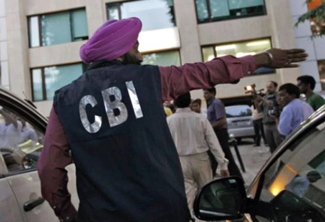 CBI Raids CBI Headquarters, Arrests Officials For Taking Bribe