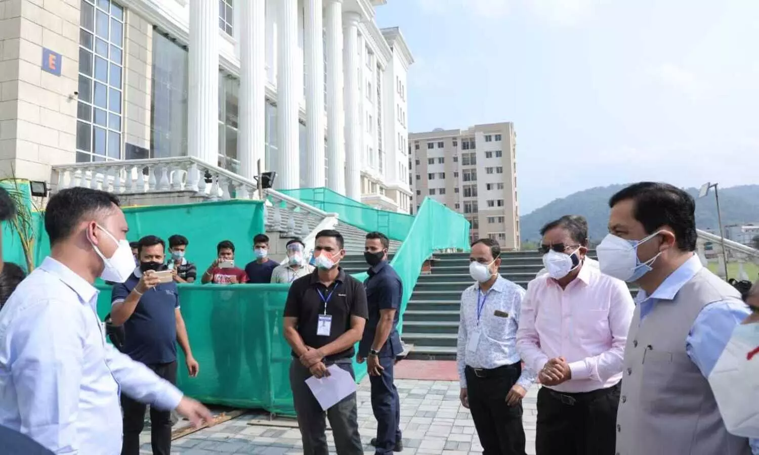 Sonowal visits COVID Care Centres in Guwahati