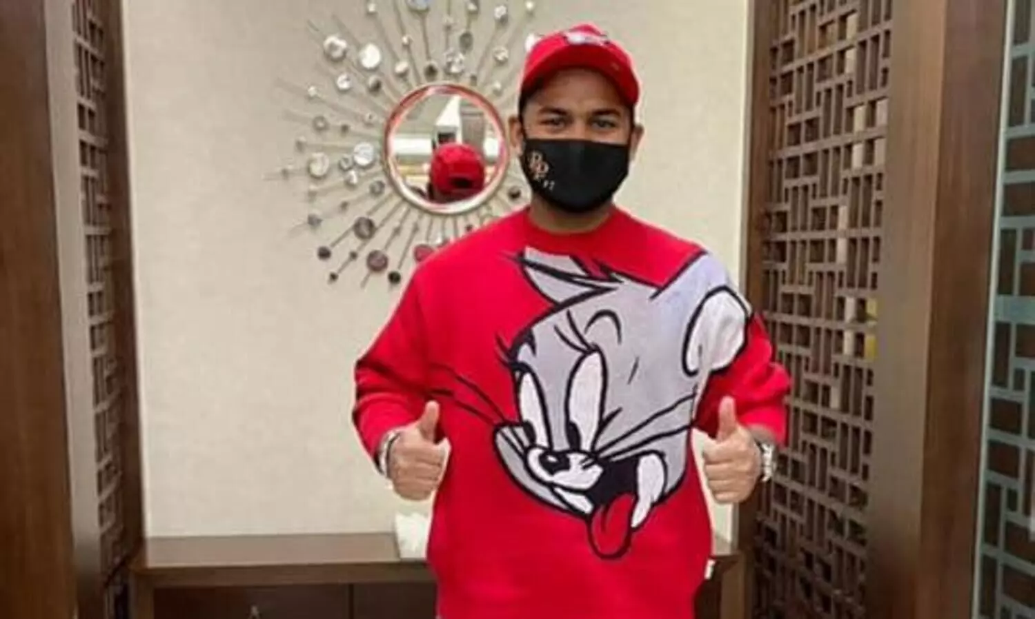 Pant donates undisclosed amount to procure oxygen cylinders and COVID-related kits