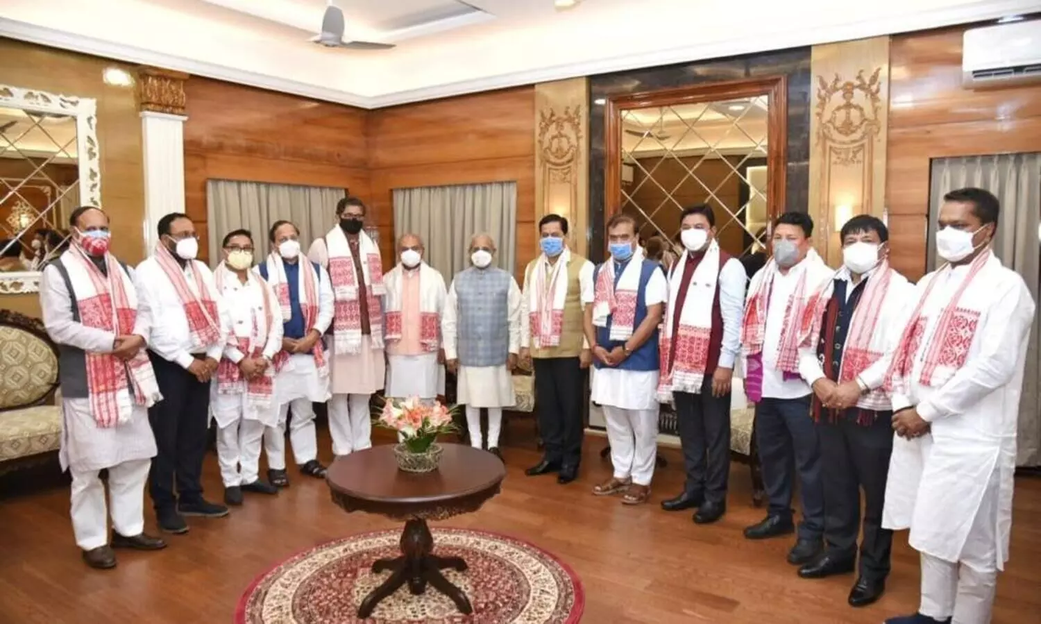 Himanta Biswa Sarma meets Governor Jagdish Mukhi to stake claim to form the next government in Assam