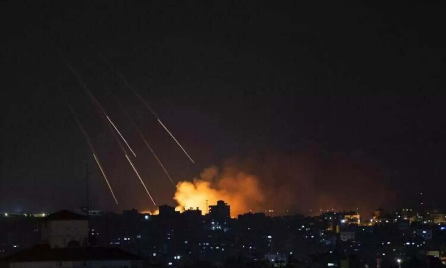 Israel stages new round of heavy airstrikes on Gaza City