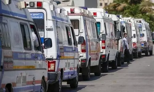 Centre plans ambulances for states with 10-minute rule; Gadkari admits lapses