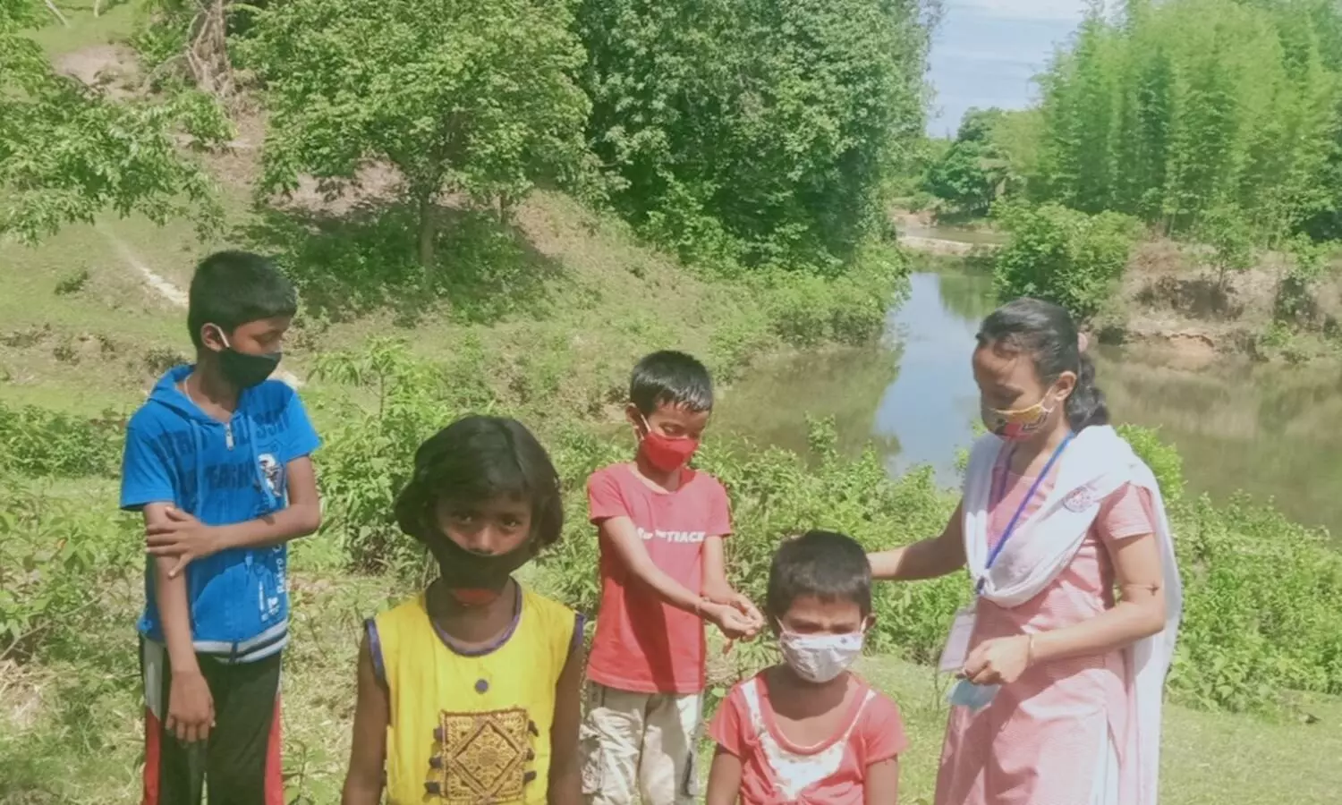 Yeomen service by NSS volunteers of Womens College, Silchar