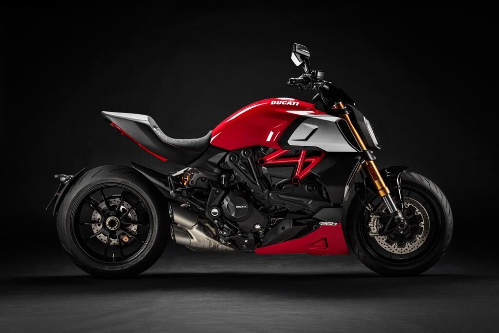 Ducati Unleashes The Power Diavel V4 Launches In India With Bollywood
