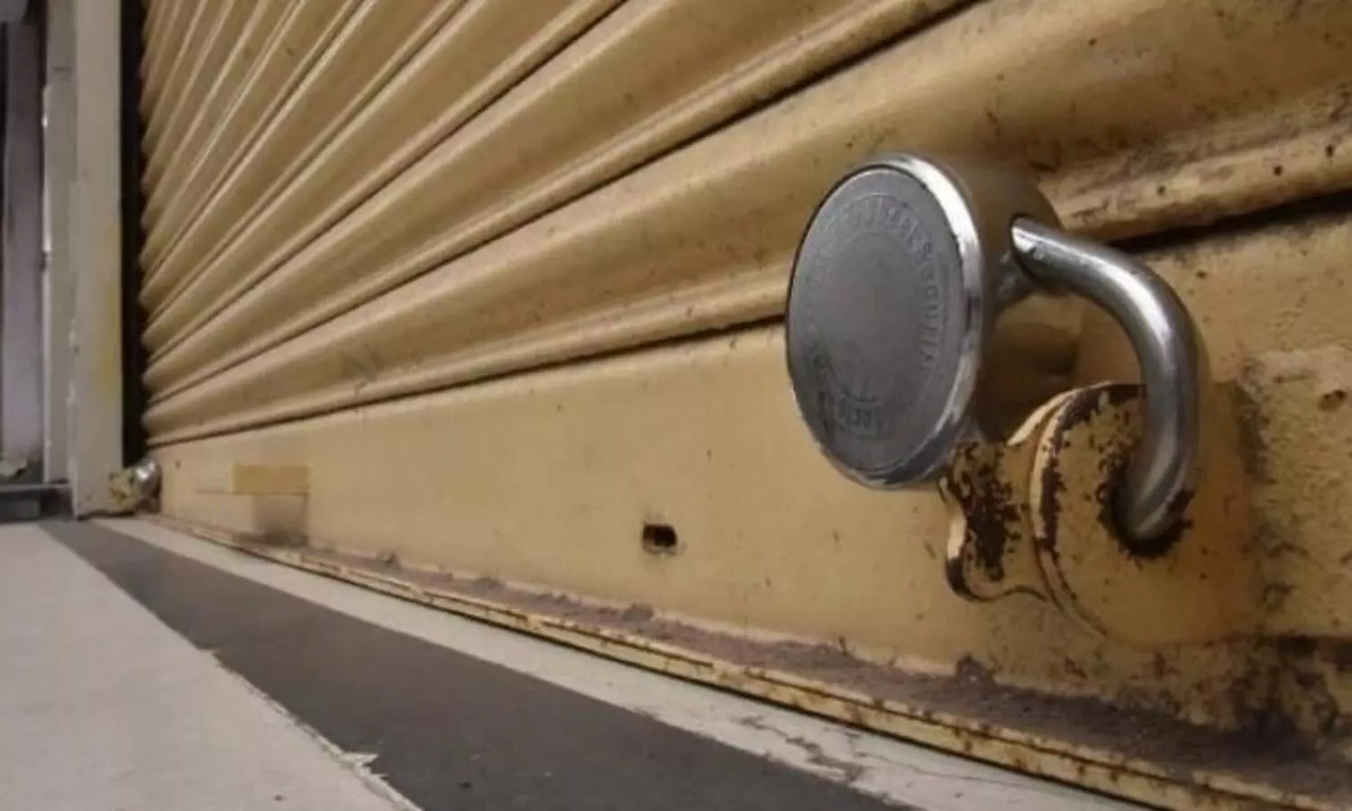 Manipur govt extends curfew in 7 districts till June 30