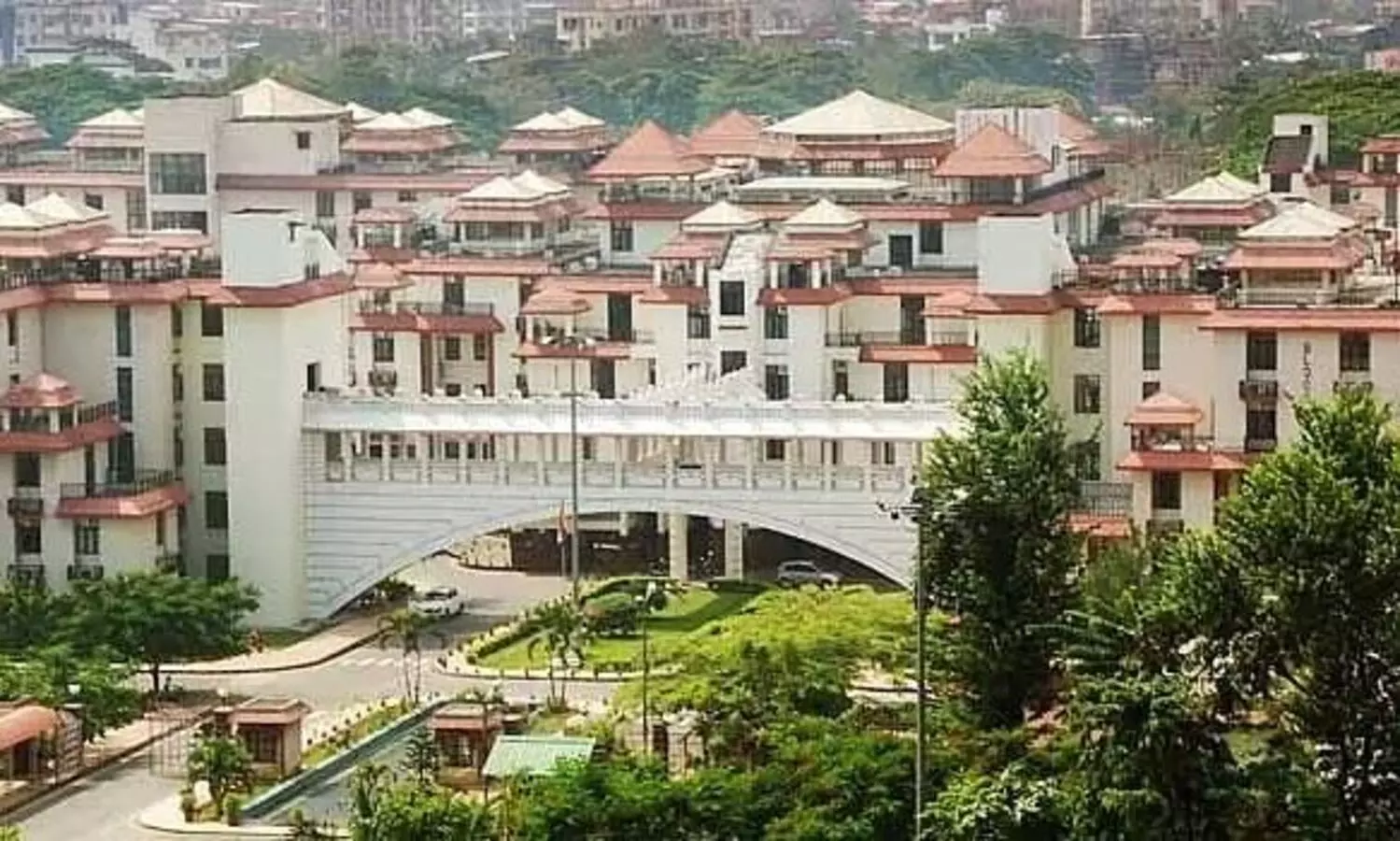 Assam govt tells fully vaccinated employees to join office from Monday