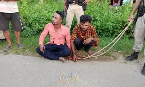 Heroin seized, two held in Raha