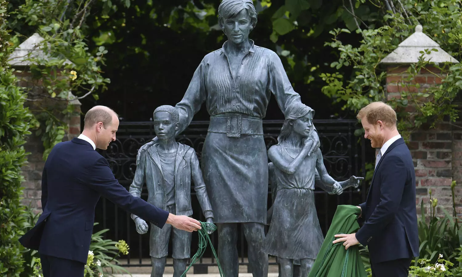 Princes William, Harry unite to unveil mom Princess Dianas new statue