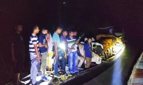 Dhubri Police fired 12 rounds at cattle smugglers to stop attacks