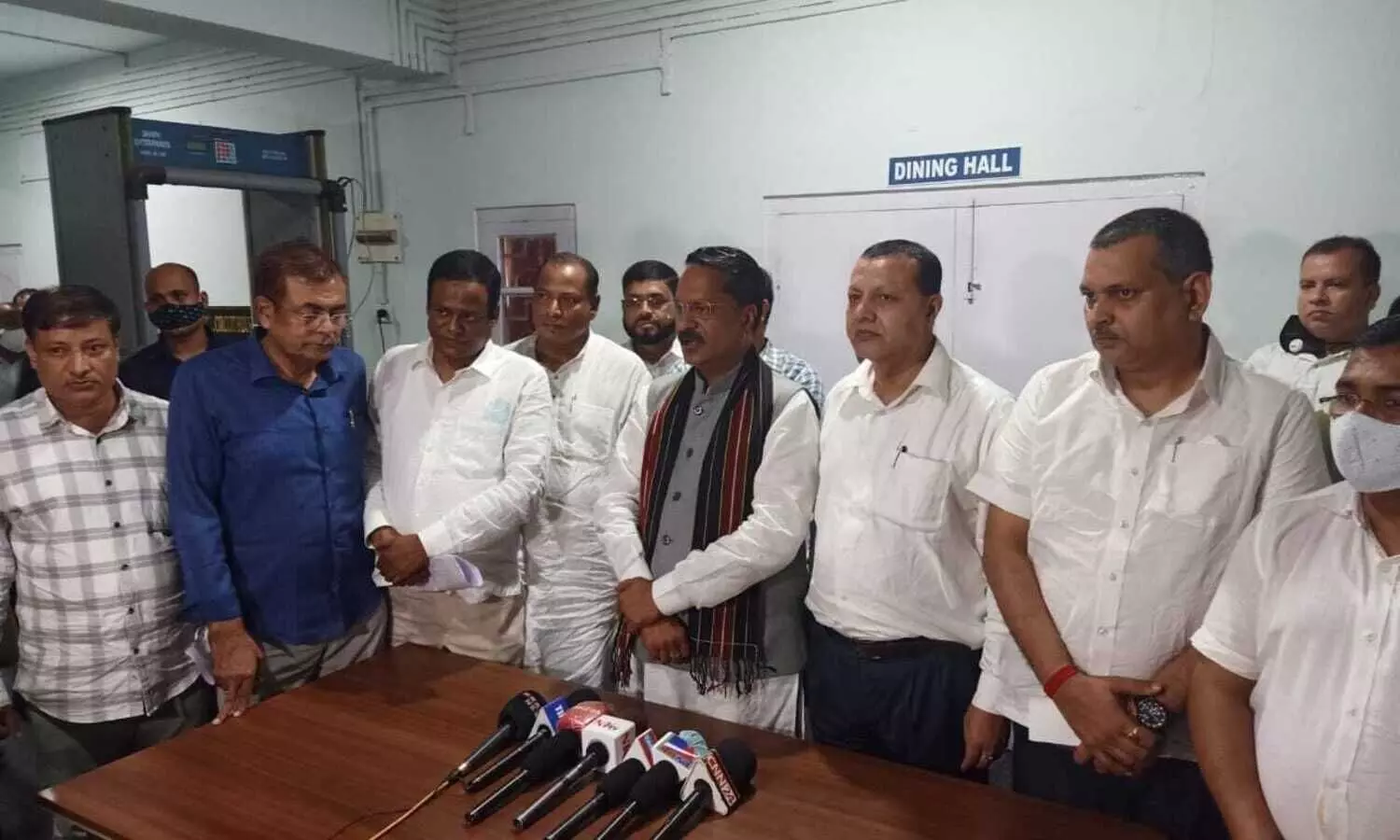 Barak Valley opposition legislators decide to stand with Govt for steps to solve Assam-Mizoram border dispute