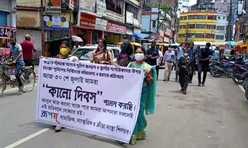 Cultural fraternity in Silchar wear black badges to protest Assam-Mizoram clash