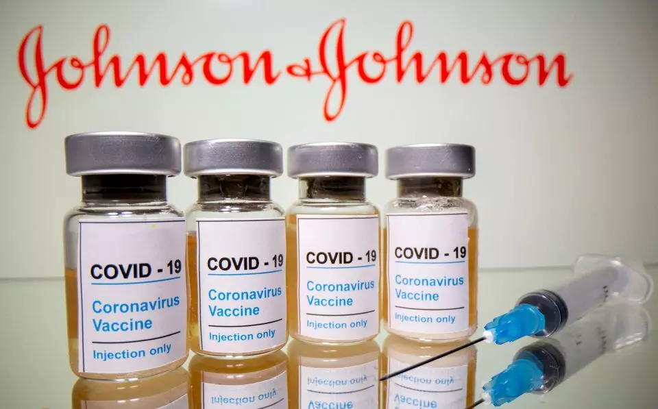 Johnson & Johnsons single-dose COVID-19 vaccine gets Emergency Use approval in India Johnson & Johnsons single-dose COVID-19 vaccine gets Emergency Use approval in India