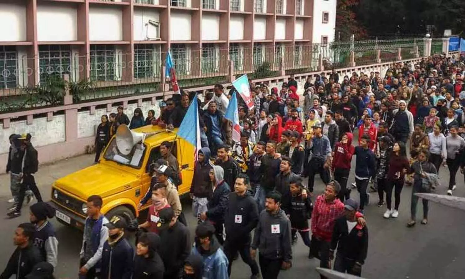 Assam govt asks people not to travel to Shillong after unrest