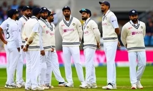 3rd Test: England bowled out for 432, lead by 354 runs