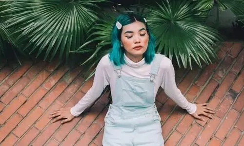 What to know before colouring your hair at home