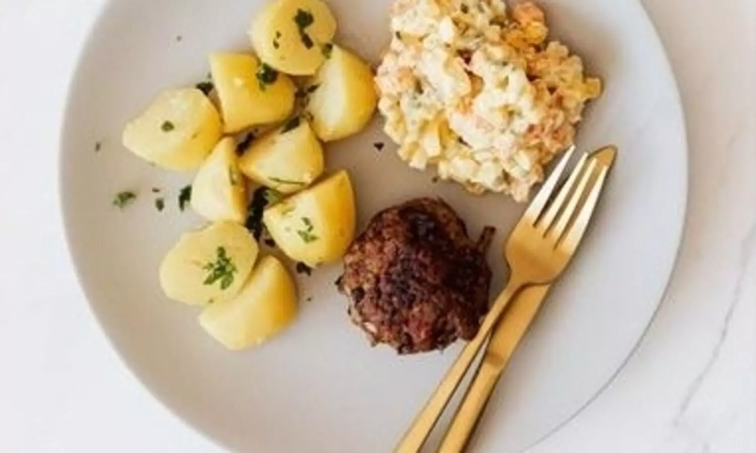 Health tip: Replace plastic dishes and utensils with steel, glass or copper