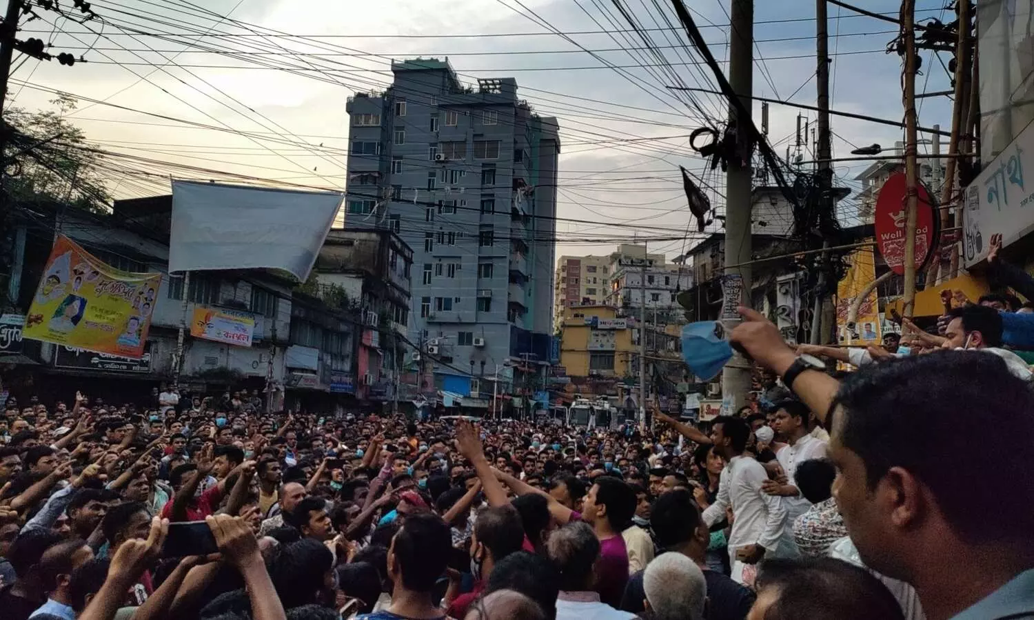 1 dead, 30 injured in attacks on Bdesh temples