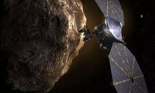 NASAs new Lucy asteroid spacecraft faces solar panel glitch