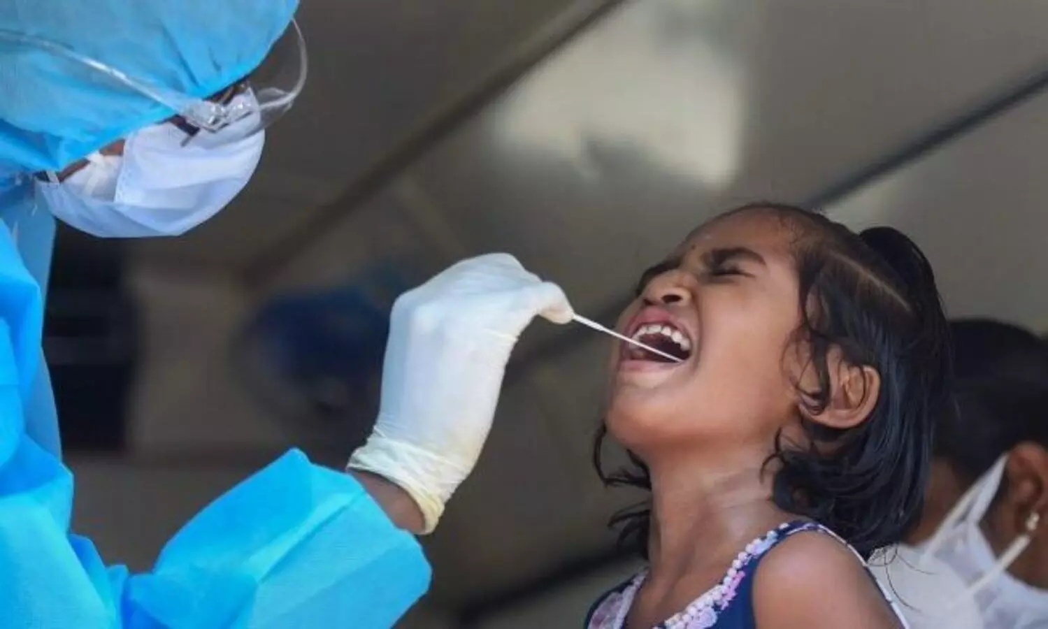 India reports 14,348 Covid cases, 805 deaths