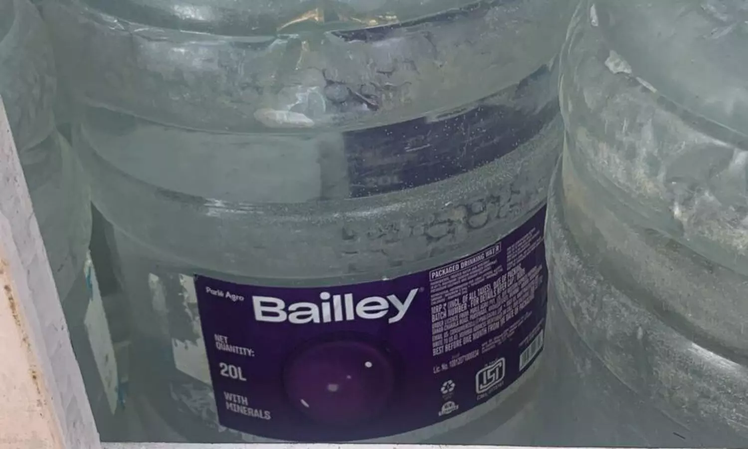 Fake mineral water jars seized by city police
