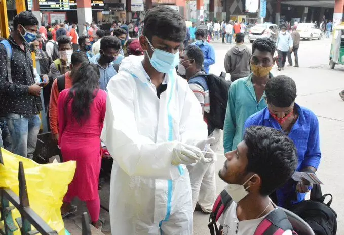 Daily COVID-19 cases in country lowest in 287 days Daily COVID-19 cases in country lowest in 287 days