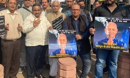 Traders across the country stage protests against Amazon