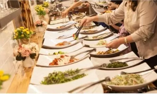 Eat smart this wedding season