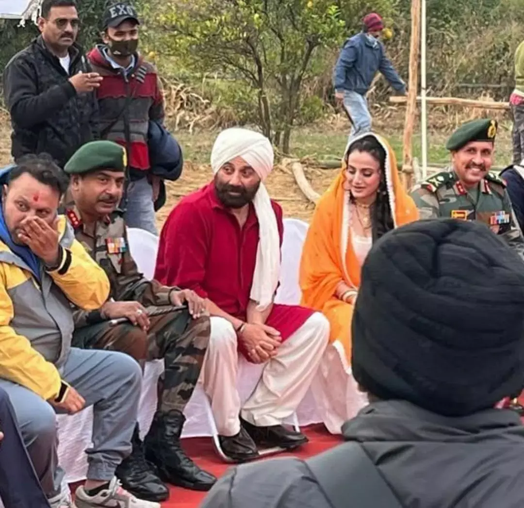 Tara Singh Returns: Sunny Deol, Ameesha Patel start filming Gadar 2