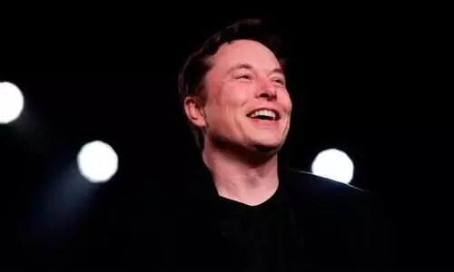 Elon Musk offers teen $5K to stop tracking his private jet location