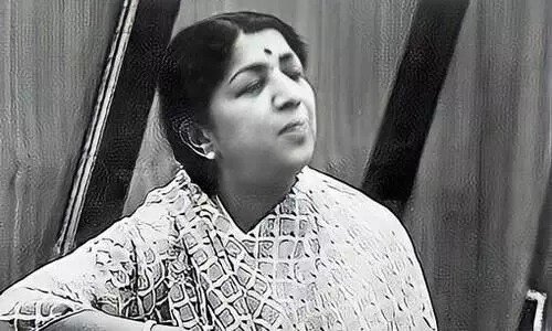From minor acting roles to melody queen: How Lata Mangeshkar entered films