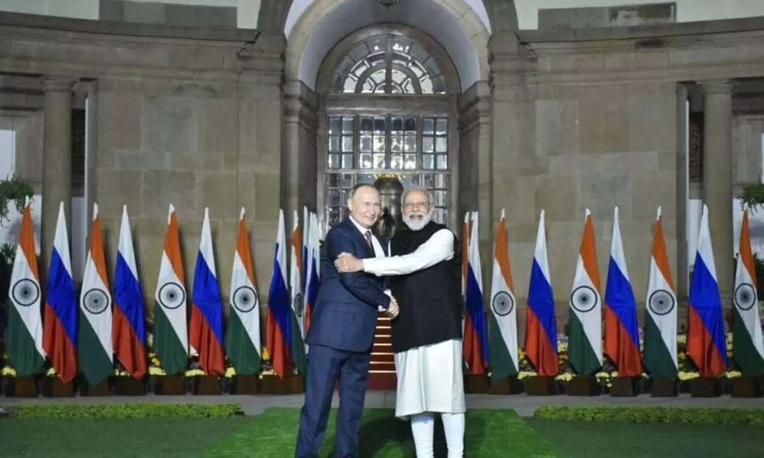 Ukrainian envoy to India seeks PM Modis intervention