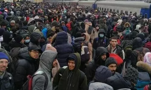 Walk if no vehicle, but leave Kharkiv, Embassy tells Indians