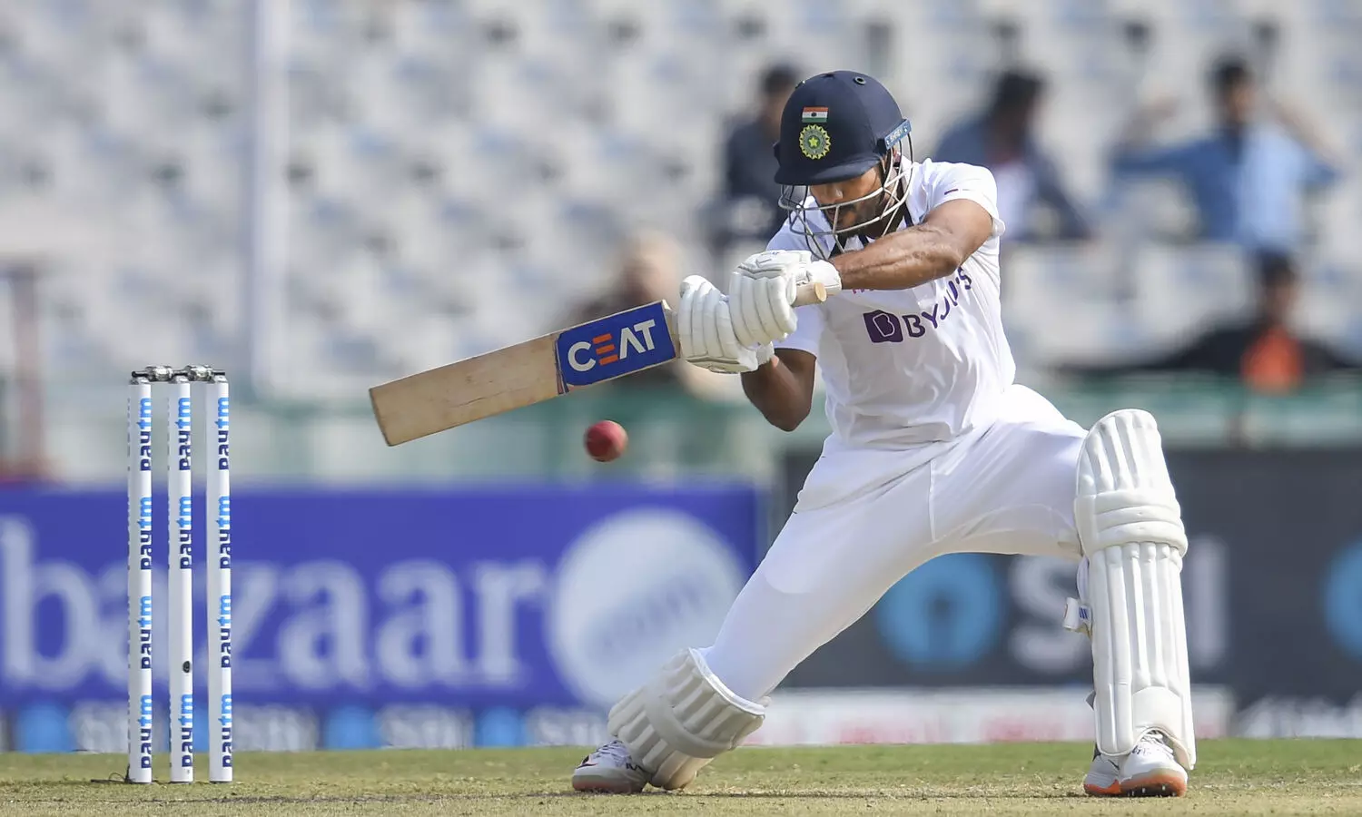 India lose openers after making brisk start, reach 109 for 2 at lunch against Sri Lanka