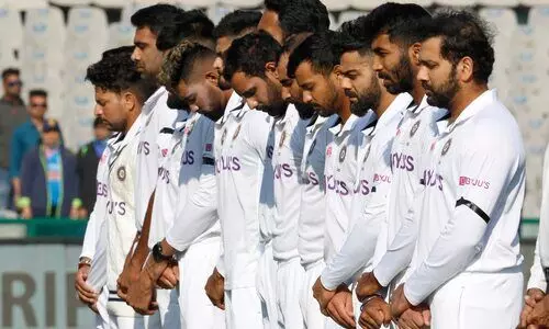 1st Test: Virat Kohli, Rohit Sharma give heartfelt tributes to Warne