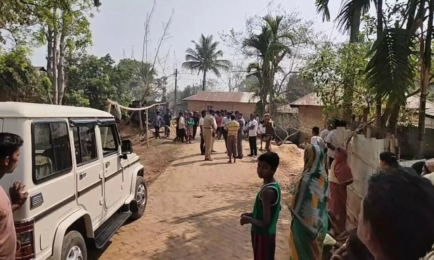 Tripura: Woman chops off 50-year-old husbands head, arrested