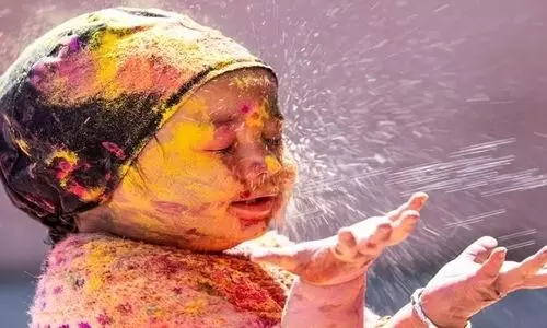 Activities to get your kids Holi ready
