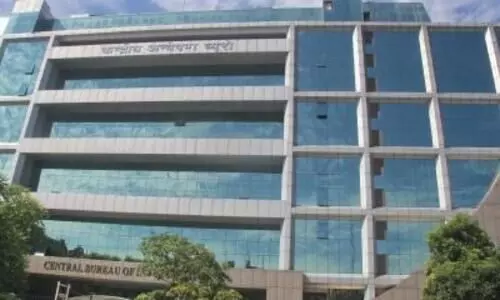 CBI books 3 Indian Oil officials in bribery case