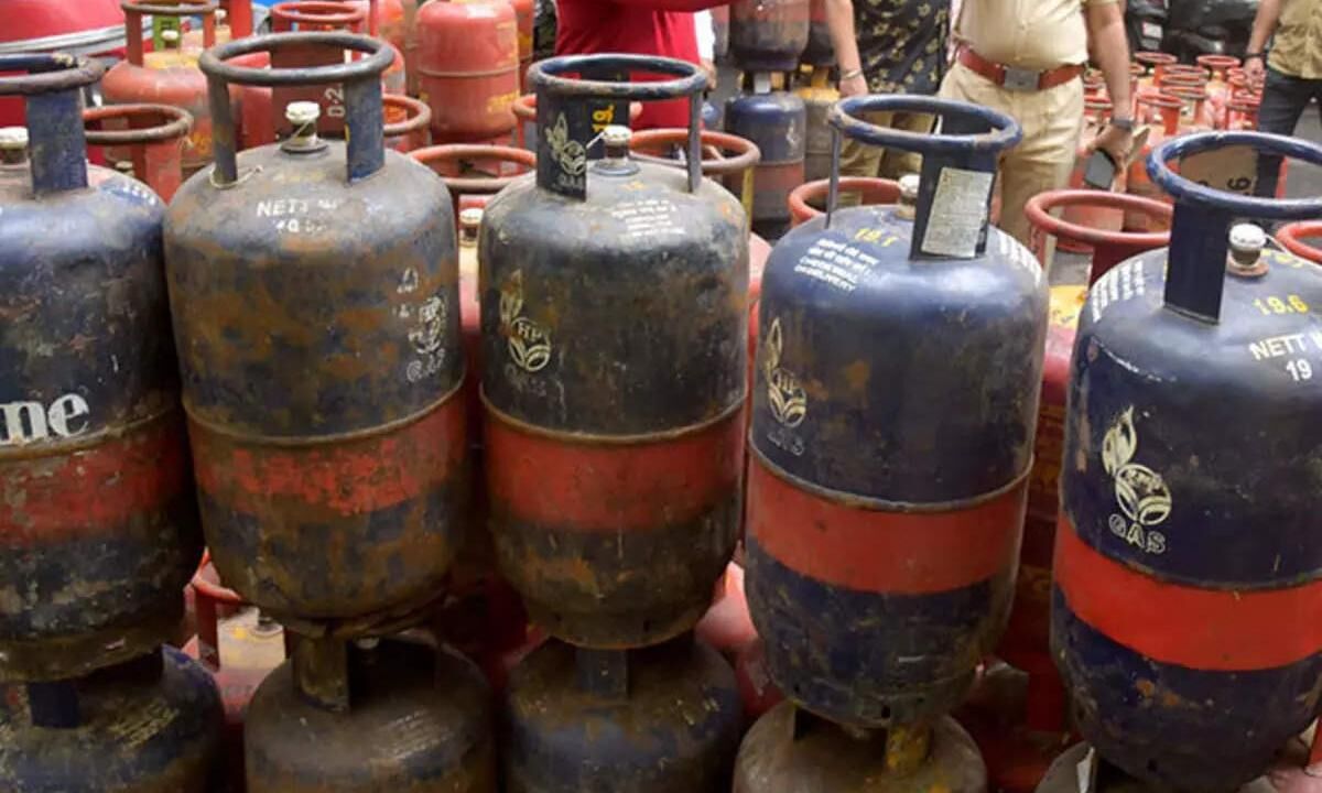 LPG price hike Commercial cooking gas hiked by Rs 250 from April 1