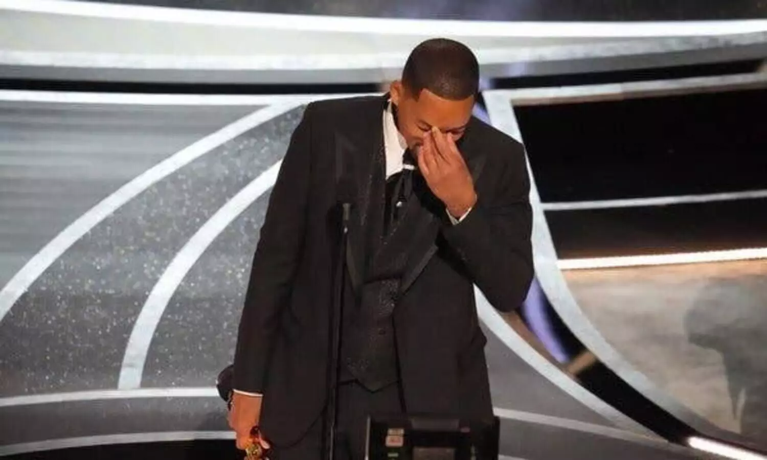 Will Smith banned from attending Oscars for 10 years; actor accepts decision