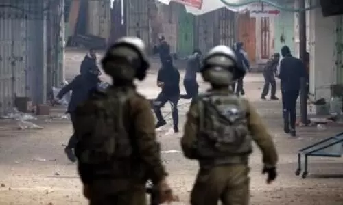 Several Palestinians injured in clashes with Israeli soldiers