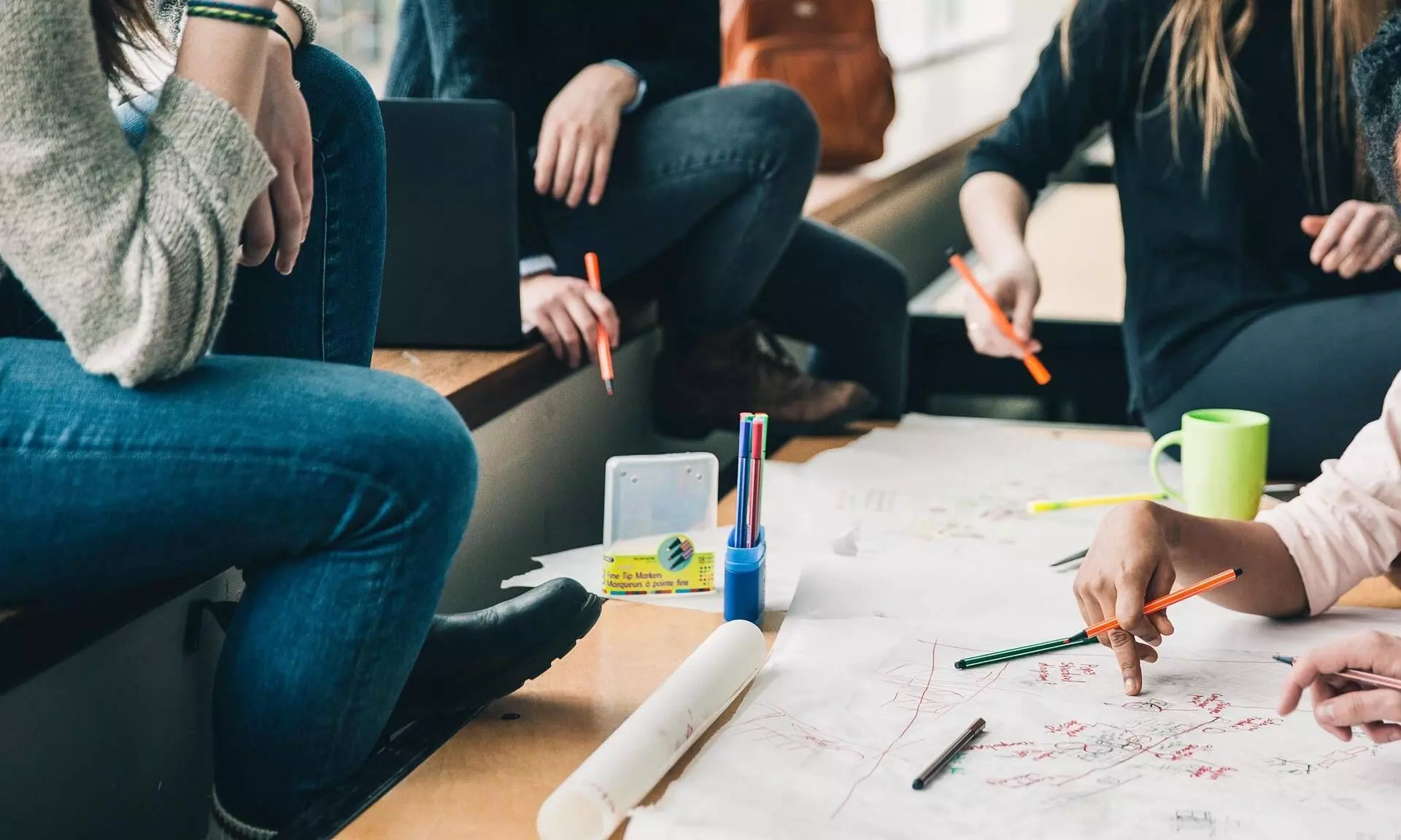 UGC, AICTE warns Indian students against pursuing higher studies in Pak UGC, AICTE warns Indian students against pursuing higher studies in Pak