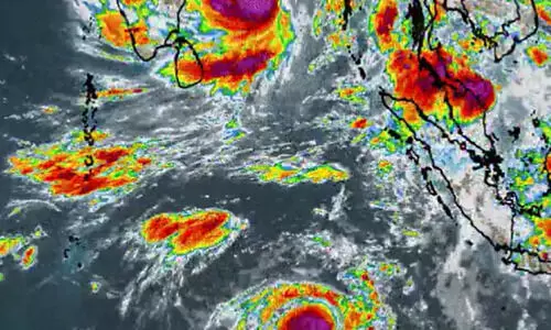 Cyclone Asani nears east coast, starts losing steam: IMD