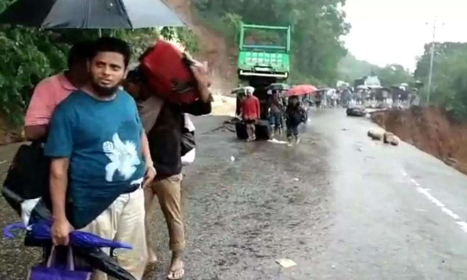 People of landlocked Barak Valley echo need for alternative road link