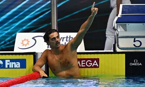 Italian Ceccon breaks world record on third day of FINA Worlds