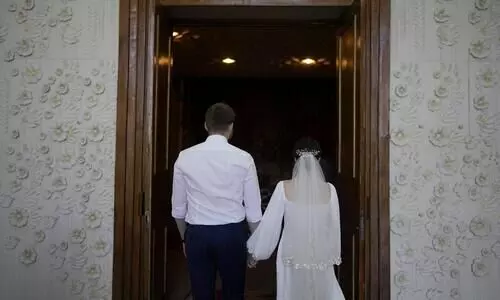 In Ukraine, war is turning love into marriages