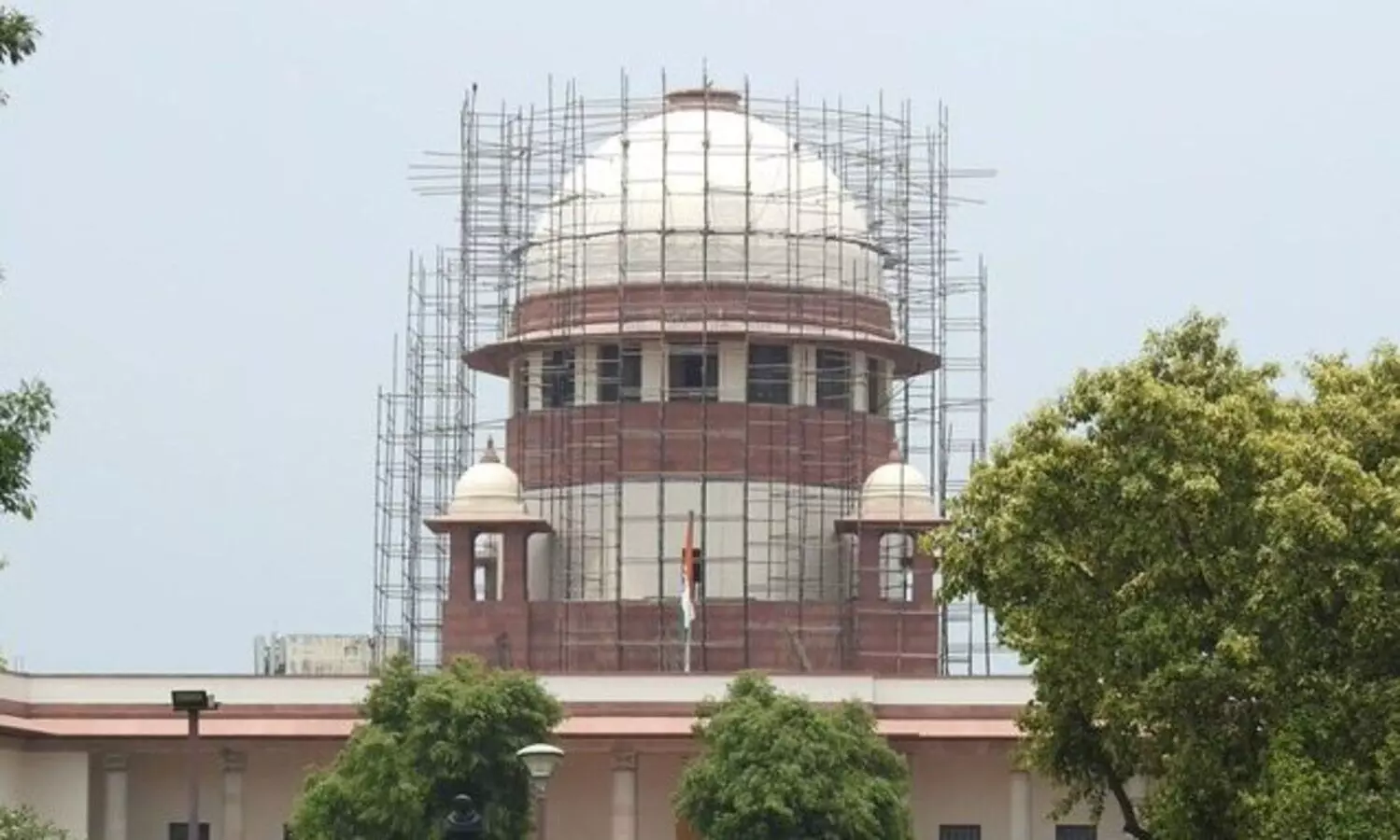 SC to hear next week pleas against Karnataka HC order refusing to lift ban on hijab