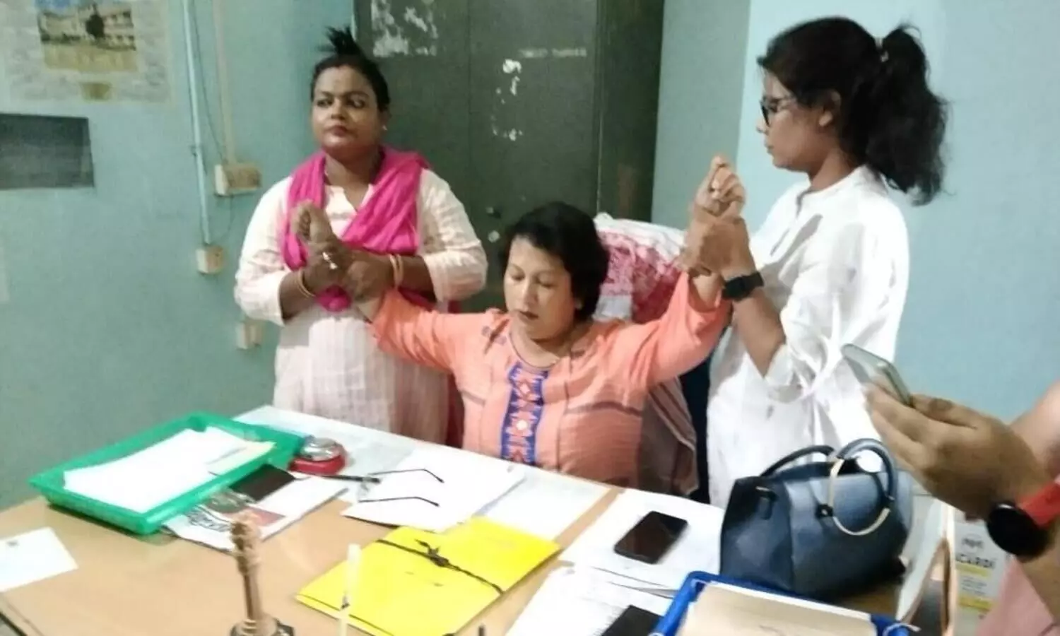 Vigilance sleuths arrest Govt official for accepting bribe in Morigaon