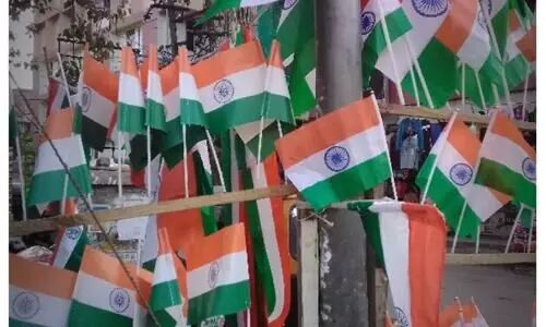 Kokrajhar: Training on Tiranga making held at schools and AWCs