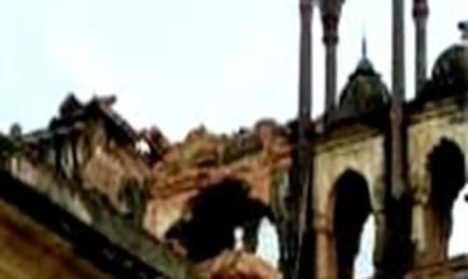 Historic Imambaras paraper collapses due to heavy rains