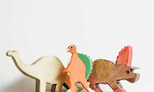 Learning from sustainable toys